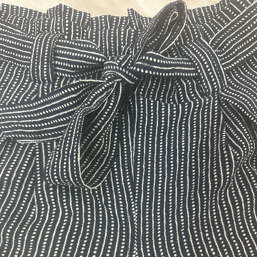 pattern shorts - Picture 2 of 3
